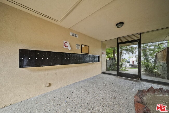 Building Photo - 8371 Northgate Ave