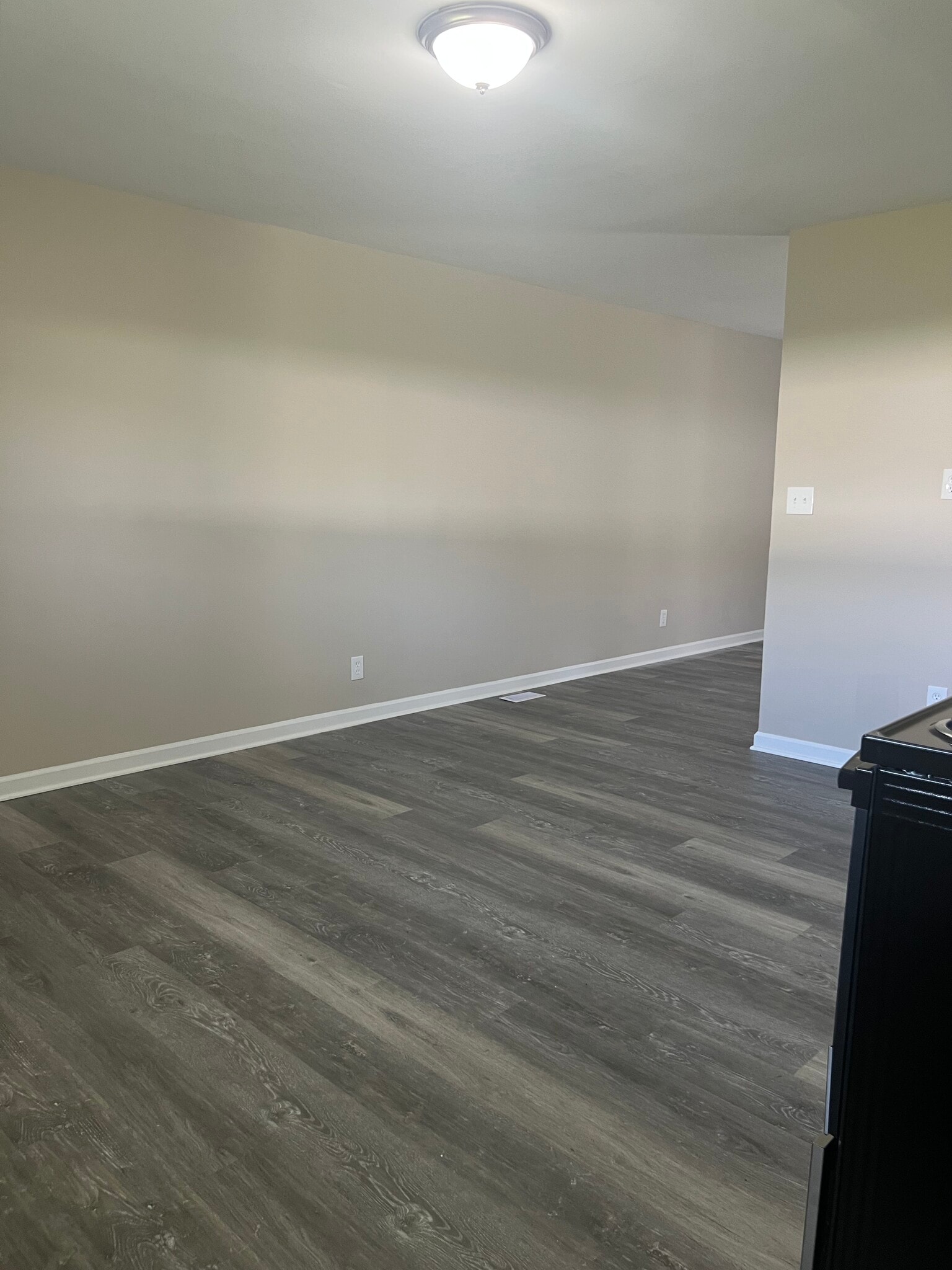 Building Photo - 2712 Bello Ct