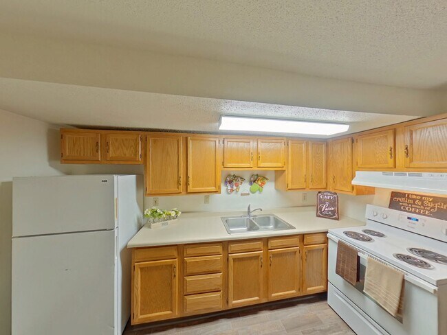 Building Photo - Faul 4-Plex