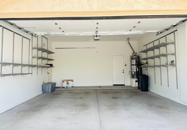 Building Photo - 21546 N 72nd Way