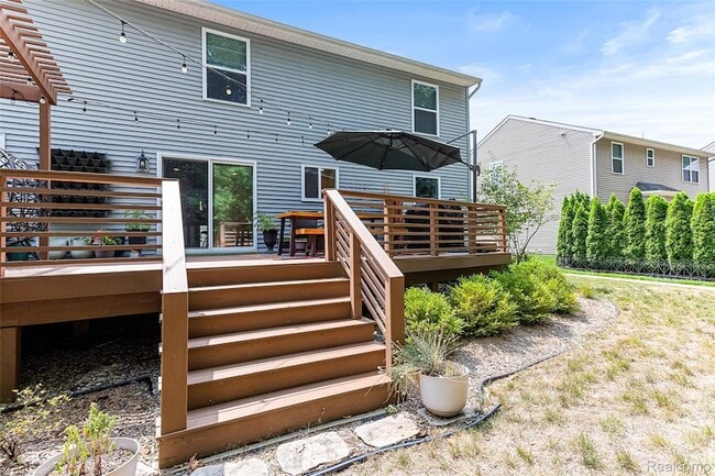 Building Photo - 32724 Laurelwood Ct