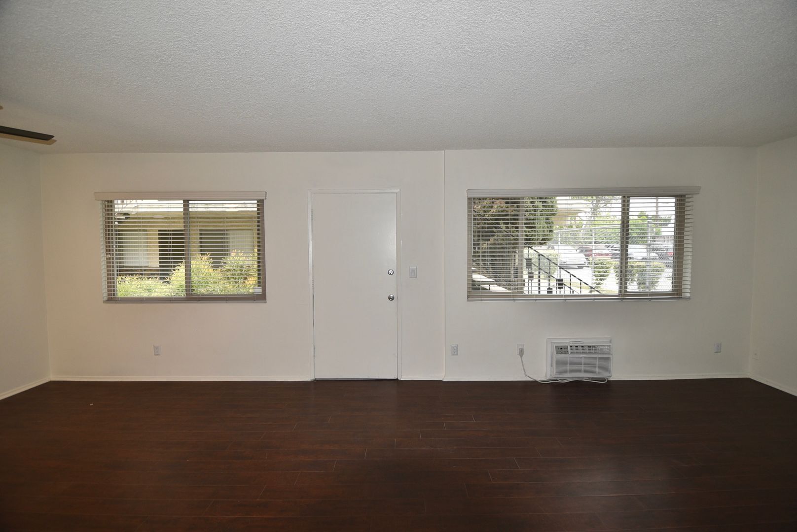 Building Photo - 5455 Bellingham Ave