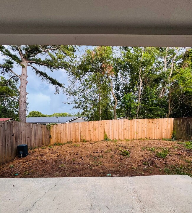 Building Photo - Available Now -110 Commons Drive