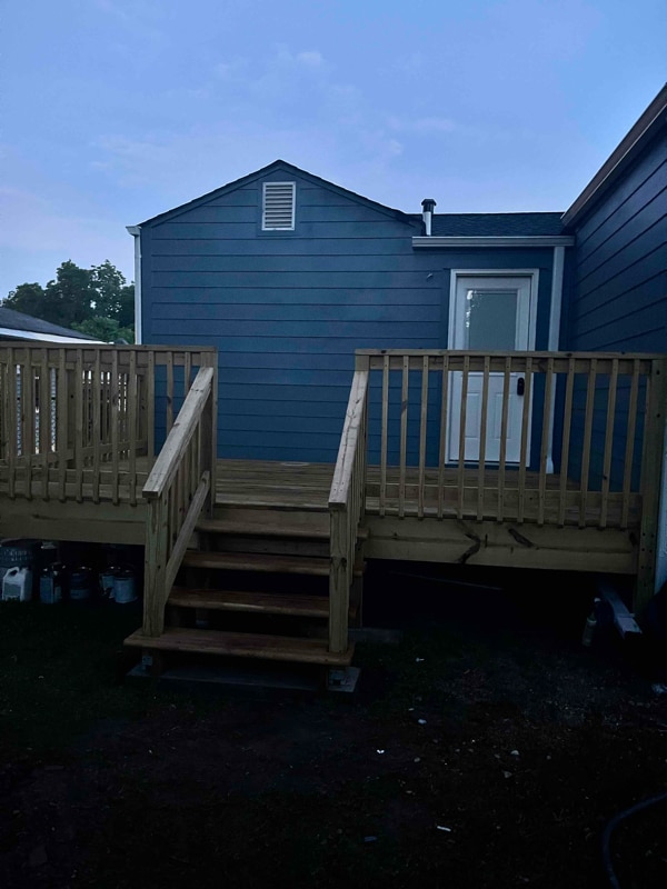 Building Photo - 2304 33rd Ave N