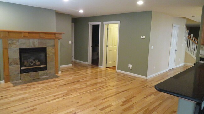 Building Photo - 3181 Brown Loop