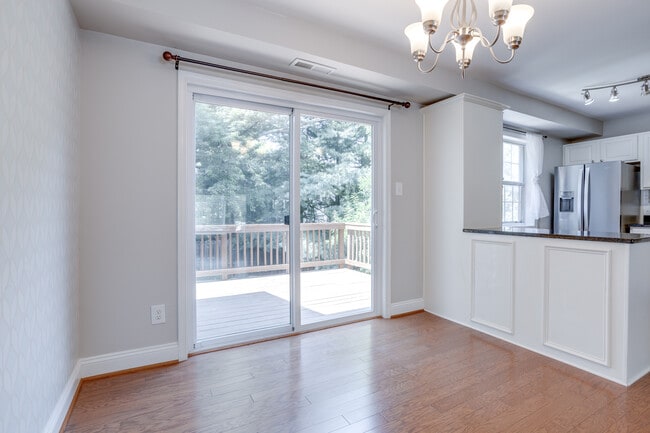 Building Photo - 5312 Anchor Ct
