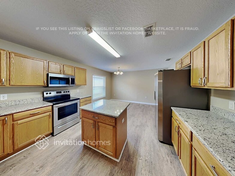 Building Photo - 3306 97th Ln E