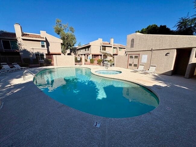 Building Photo - 2834 S Ext Rd