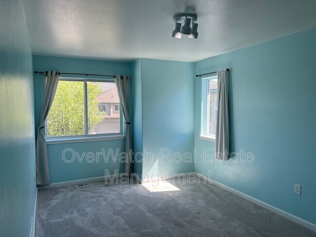 Building Photo - 2412 Hillbrook Cir