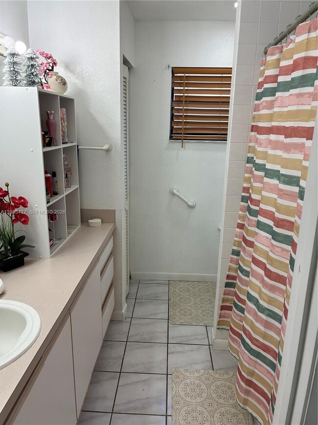 Building Photo - 1660 N Audubon Dr