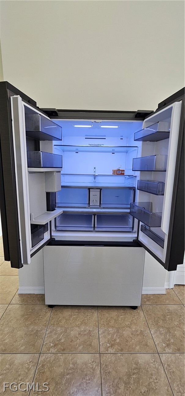 Building Photo - 420 SE 15th Terrace