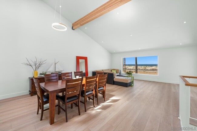 Building Photo - 92 Trinidad Bend