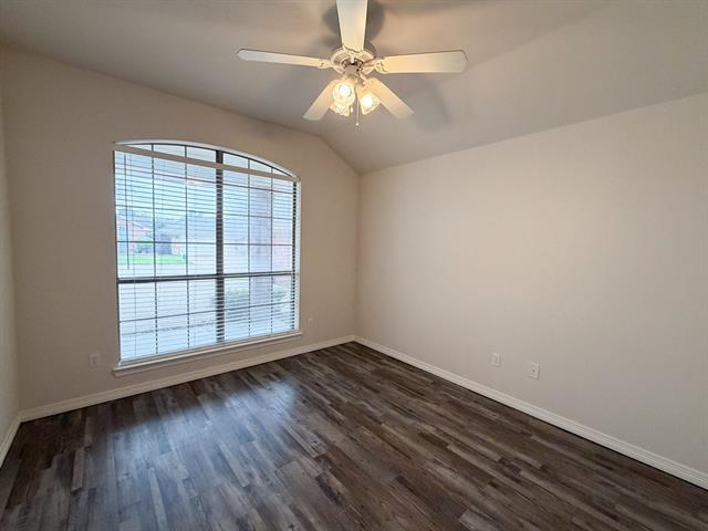 Building Photo - 708 Nandina Way