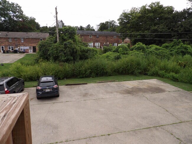 Building Photo - 218 Centennial Dr
