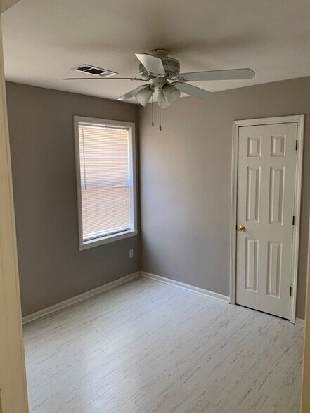 Building Photo - 5608 C St