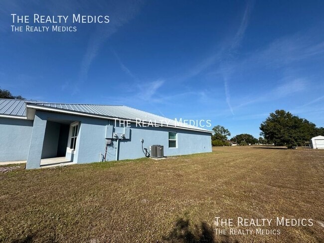 Building Photo - 8145 Cozumel Ln