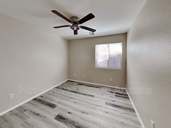 Building Photo - 21424 N 120th Ln