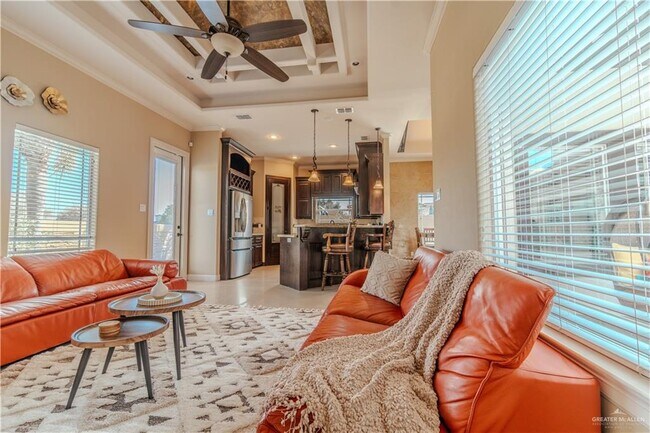 Building Photo - 45 Monroe Ave