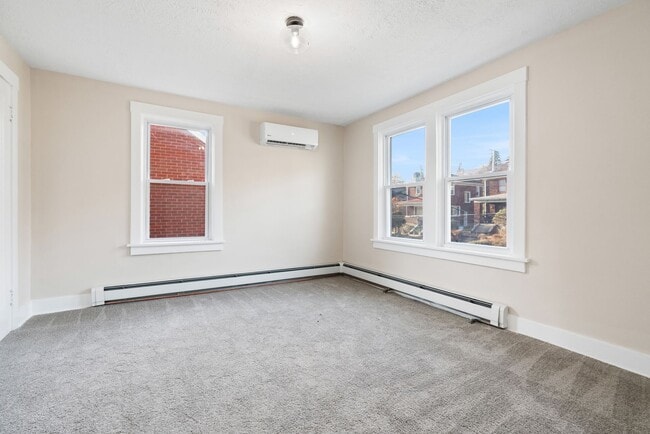 Building Photo - Newly Renovated 3 Bedroom home in East Pittsburgh available now!