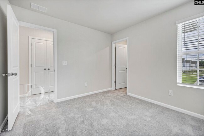 Building Photo - 519 Marcus Wy