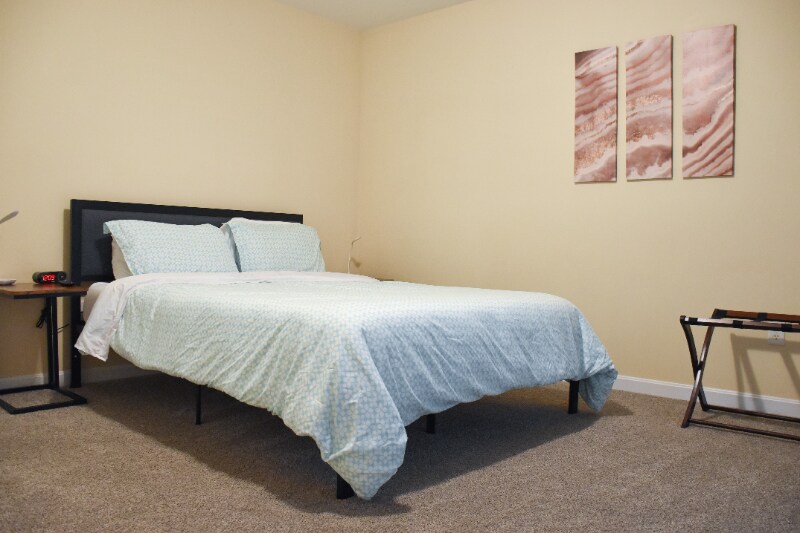 Building Photo - 588 6th Ave