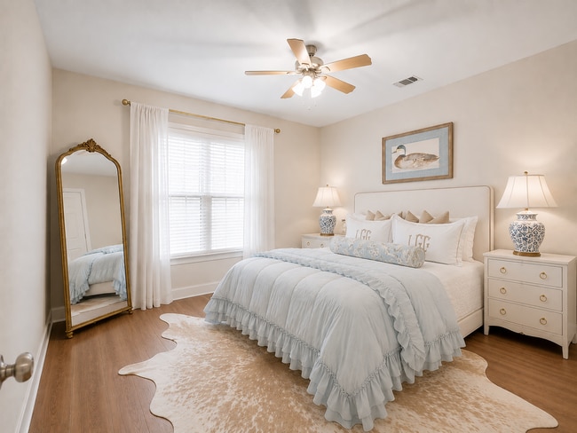Building Photo - 1080 Picket Fences Dr