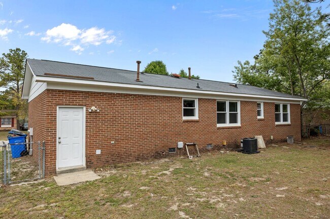 Building Photo - 4510 Ruby Rd