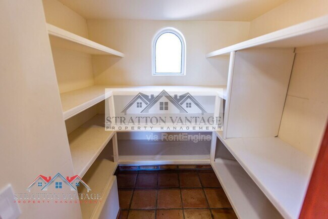 Building Photo - 39614 N 7th St