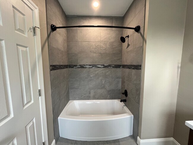 Building Photo - 6712 McPherson Blvd