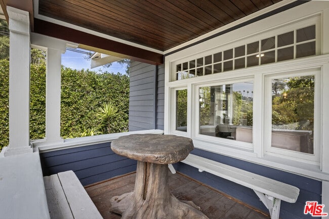 Building Photo - 201 S Ave 55