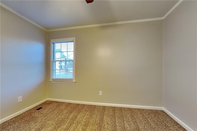 Building Photo - 3887 Spring Meadow Dr