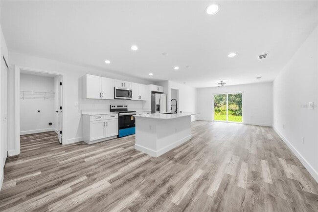 Building Photo - 17180 Drayton Ln
