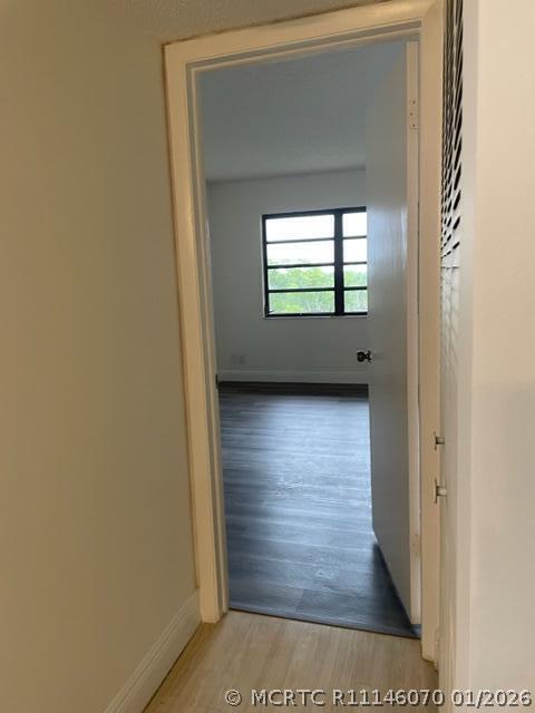 Building Photo - 4640 Lucerne Lakes Blvd W