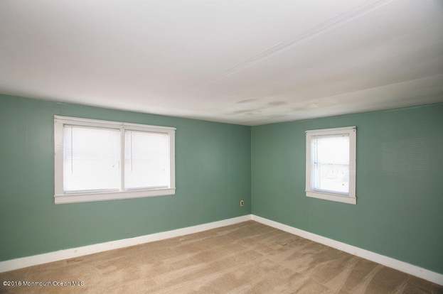 Building Photo - 948 Adelphia Rd