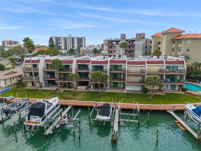 Building Photo - 220 Skiff Point