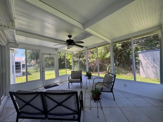 Building Photo - 2/2 in Plantation Oaks