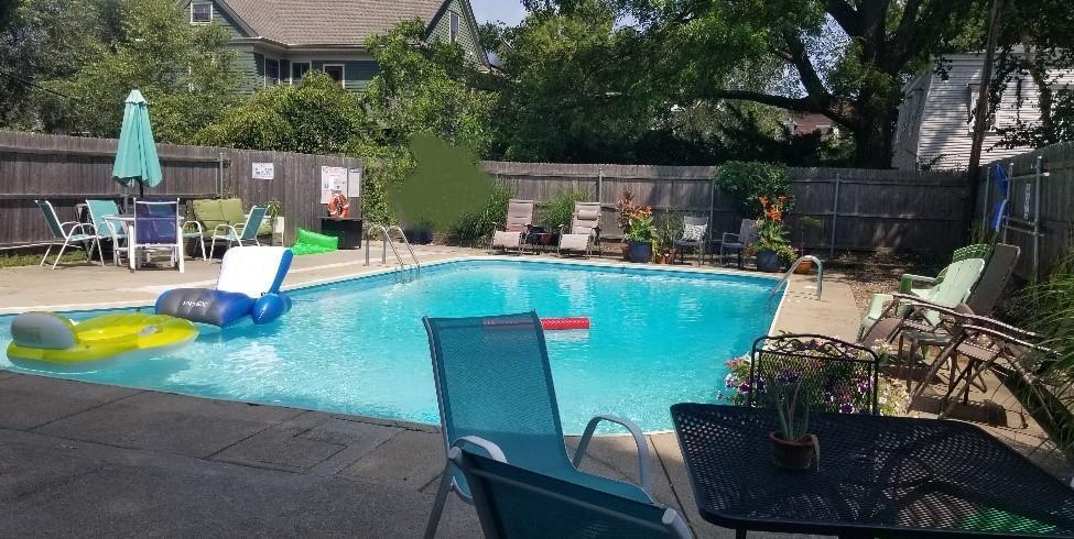 Building Photo - 8 Slocum St