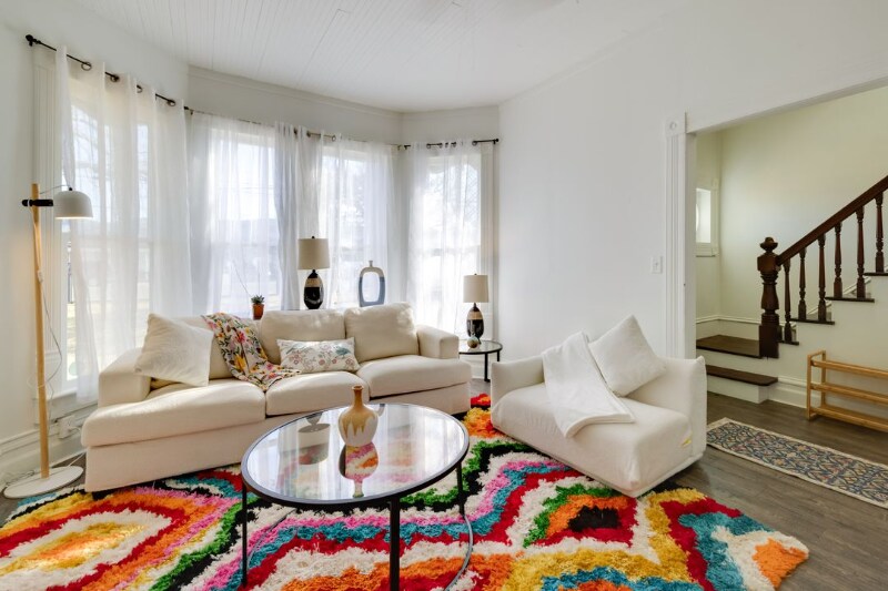 Building Photo - 414 S Holladay Dr