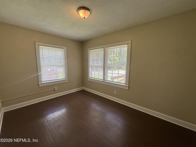 Building Photo - 8277 Cheryl Ann Ln