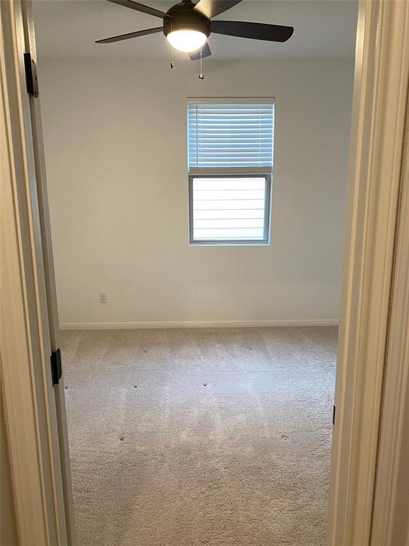 Building Photo - 115 Lyrebird Ln