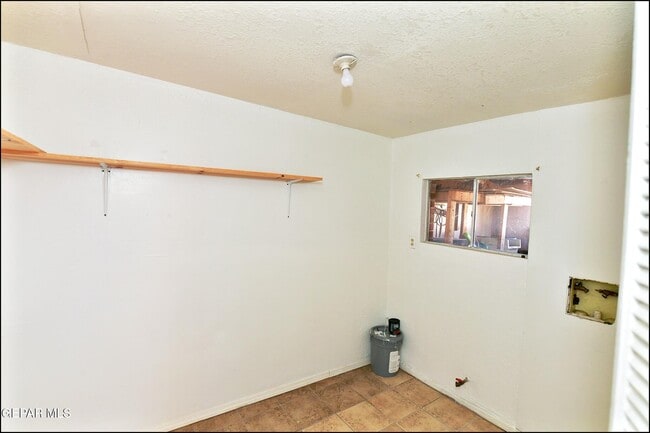 Building Photo - 7817 Caliche Dr