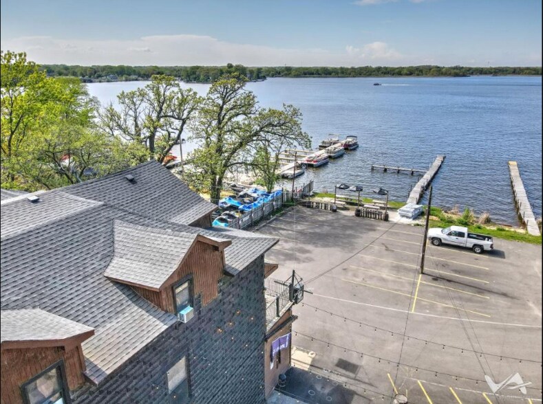 Building Photo - 117 Nippersink Blvd
