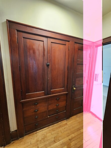 2nd pantry - 2107 N 51st St