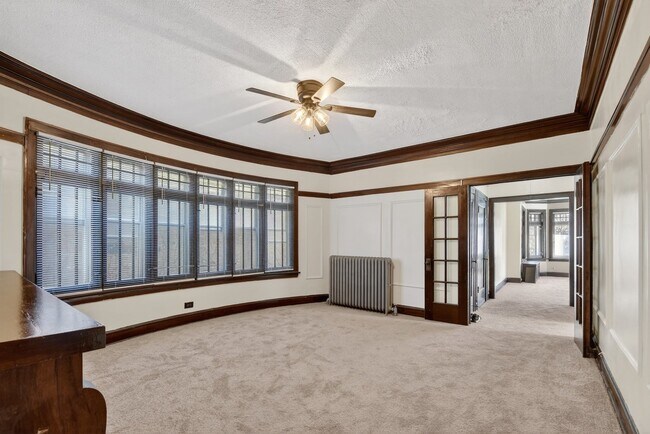 Building Photo - 8018 S Sangamon St