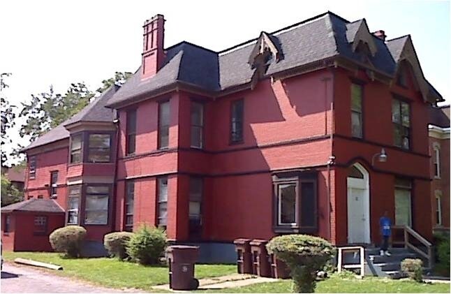 Primary Photo - 15 Phelps St