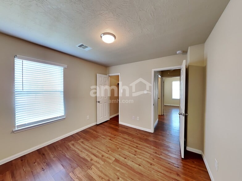 Building Photo - 5923 Stockholm Ct