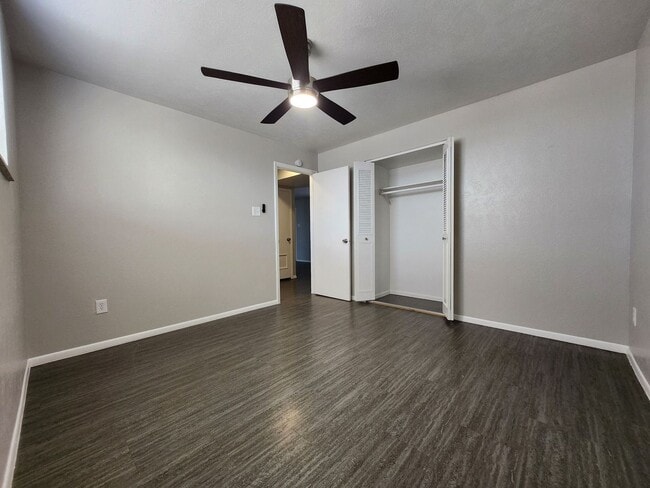 Building Photo - 3501 Baltimore Ave