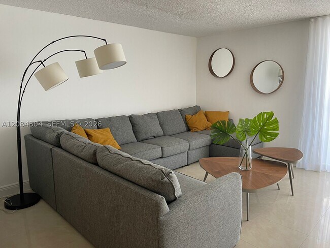 Building Photo - 2401 Collins Ave