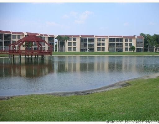 Building Photo - 6733 Coral Lake Dr