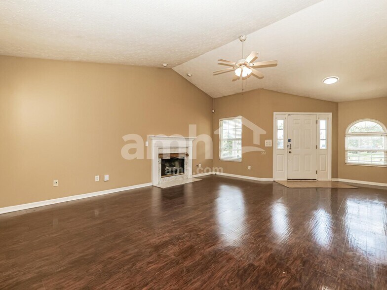 Building Photo - 4102 Loyala Chase Ln